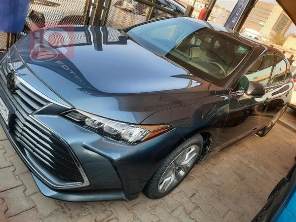 تويوتا أفالون 2023   للبيع في العراق - كربلاء